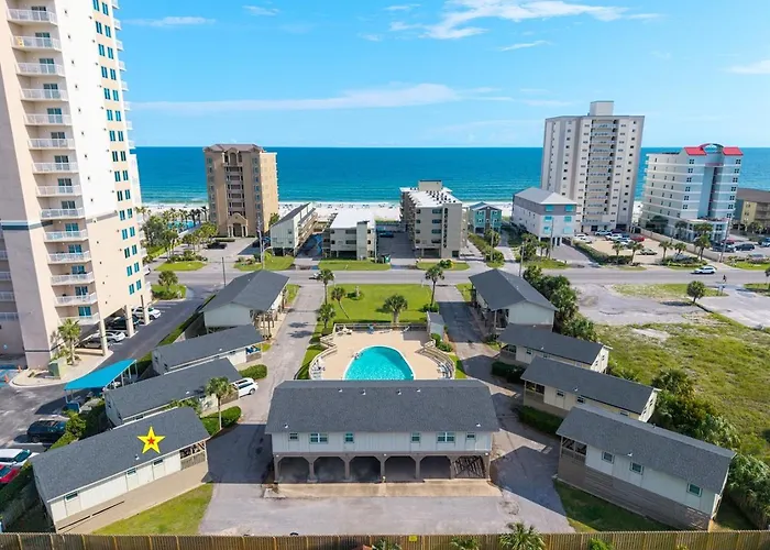 Gulf Village 2 Bedroom - 2 Pools - Summer Getaway- Free Daily Activities Gulf Shores