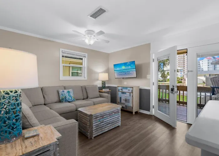 Gulf Village 2 Bedroom - 2 Pools - Fall Family Fun!