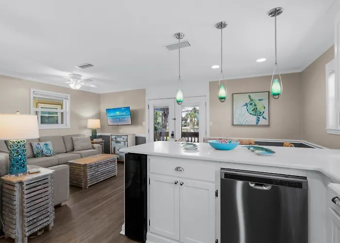 Apartment Gulf Village 2 Bedroom - 2 Pools - Fall Family Fun! *